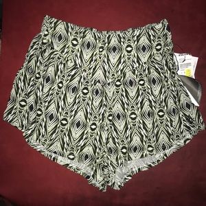 Volcom "Firebloom" linen shorts